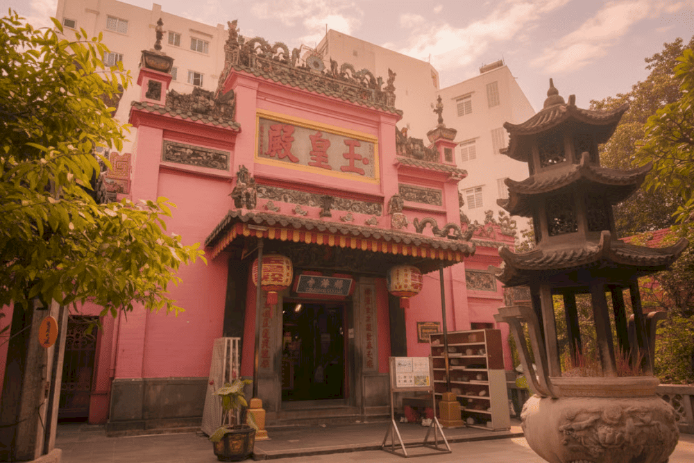 Visit early morning or late afternoon to avoid heat and crowds